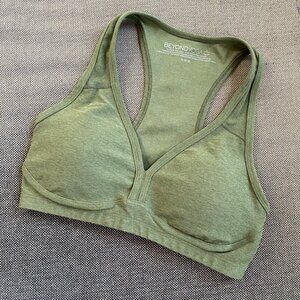Beyond Yoga Spacedye Lift Your Spirits Bra in Moss Green Heather